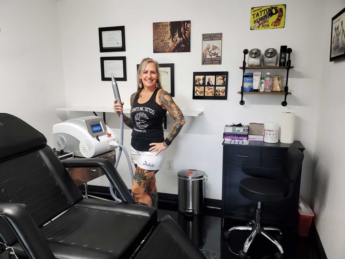 Carbon Facial Treatment Room in Bradenton by Crowes Ink